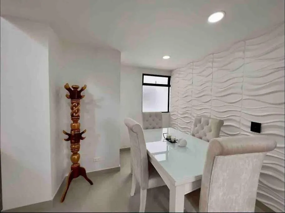 Apartamento Laureles 메딜린 아파트